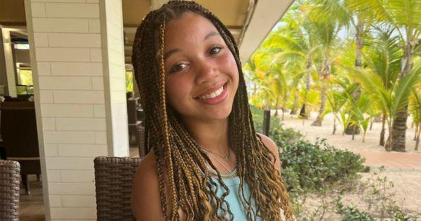 Black Teen Says She Was Sent Home from Job At Chick-fil-A For Having Blond Hair Black Teen Says She Was Sent Home from Job At Chick-fil-A For Having Blond Hair